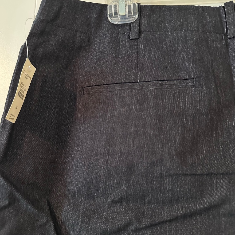 Talbots NWT Chambray Bermuda Shorts Size 14 - Picture 12 of 12